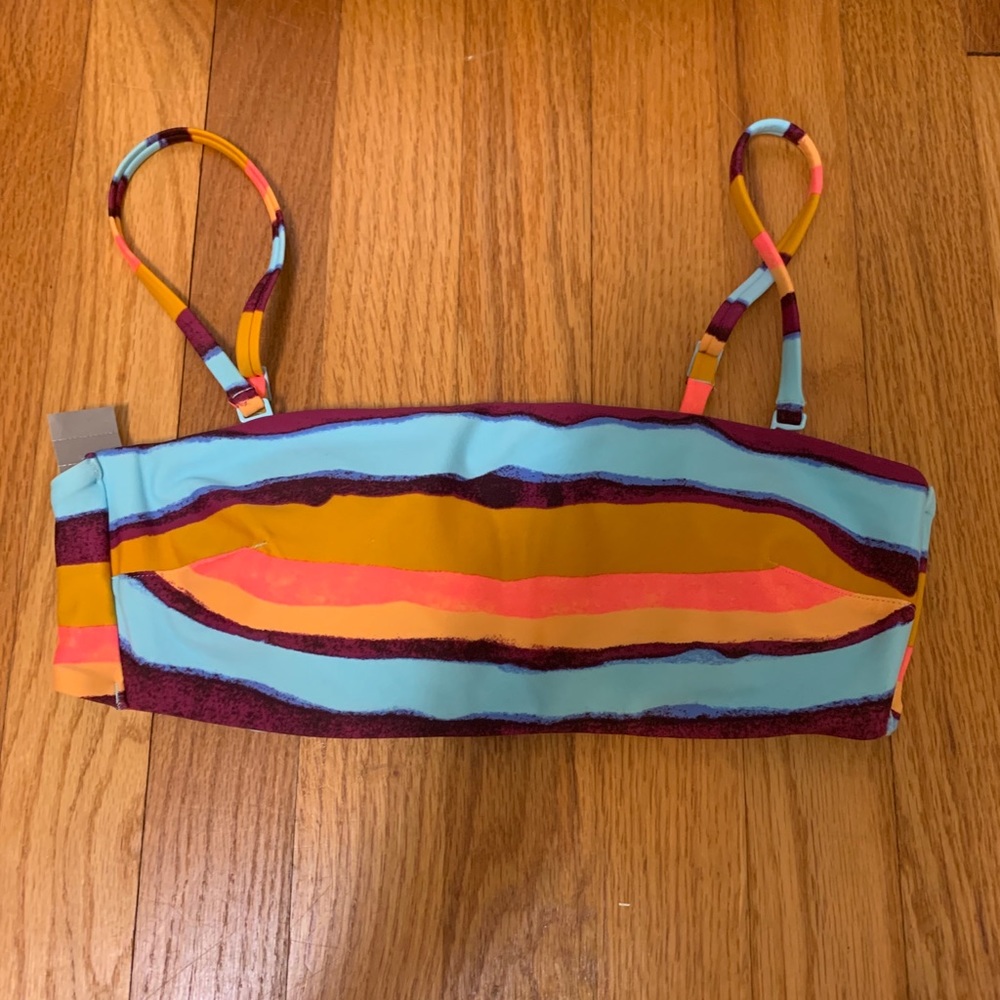 Aerie Bikini Top size striped Small NEW